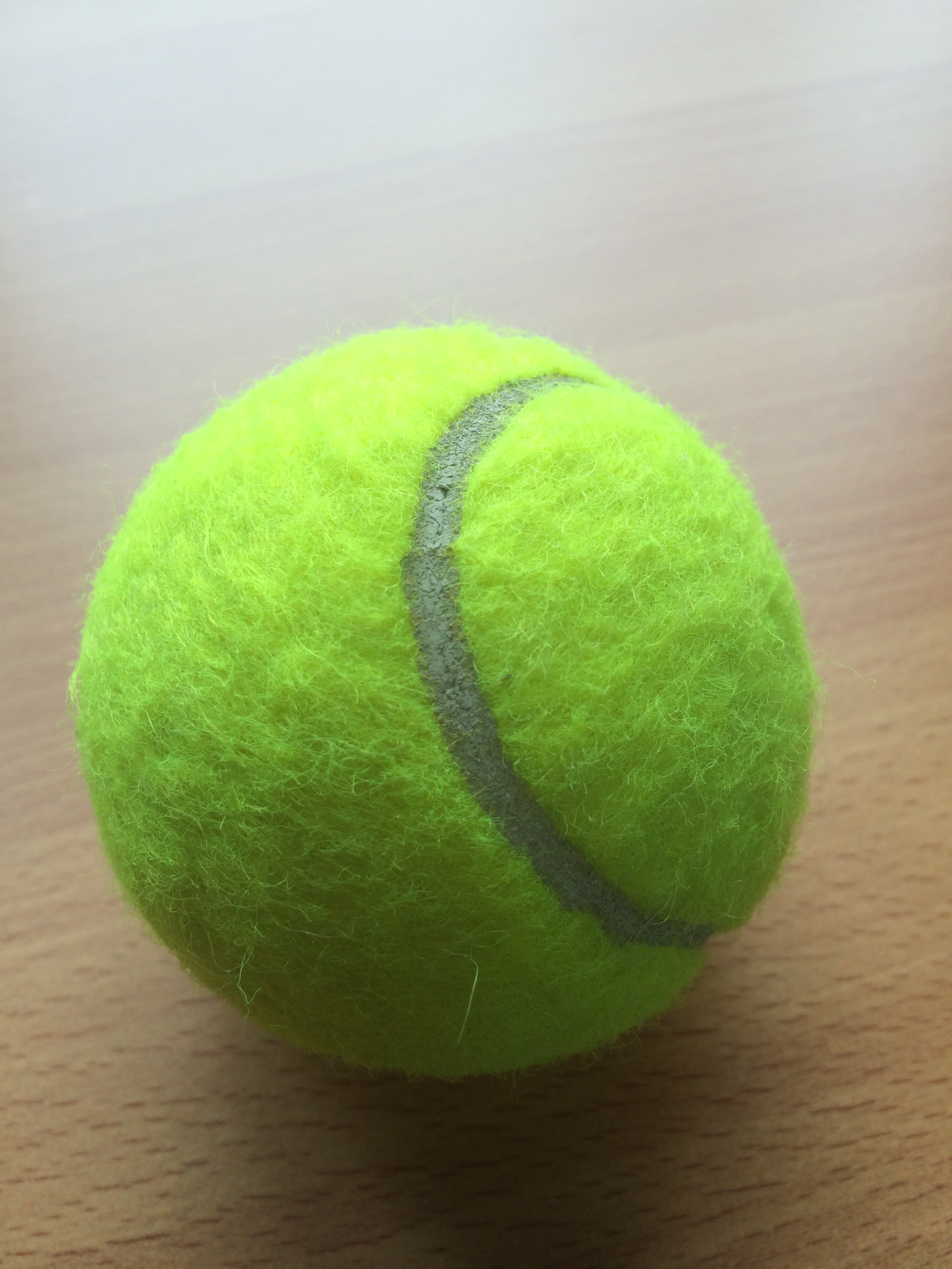 練習後の体のケアはテニスボールでやれば十分 簡単なやり方の説明 ぼぶのテニスまとめ